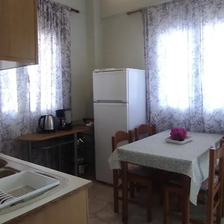 Dimitras 2 Bedroom Semesterbostad